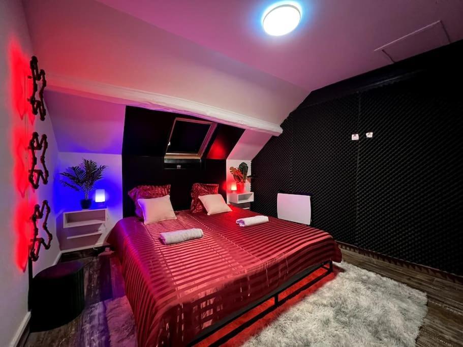 Red Love-Room / Balneo & Plus ! Souppes-sur-Loing 외부 사진